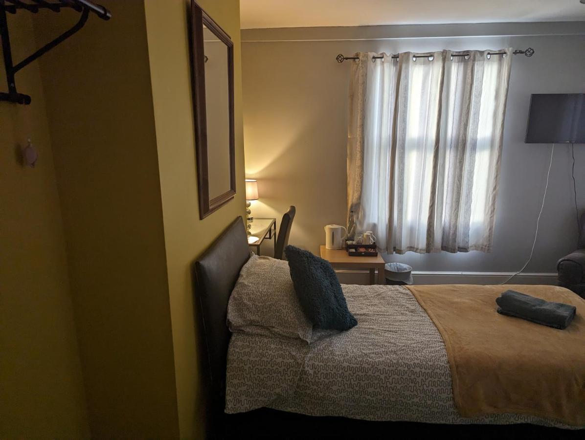 The Fox Hotel Bristol Bagian luar foto